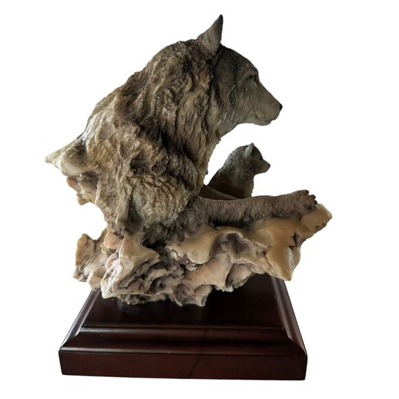 Mill Creek Studios Tenderfoot Wolves Wood Base Mom And Cub By Randall Reading - Picture 3 of 11